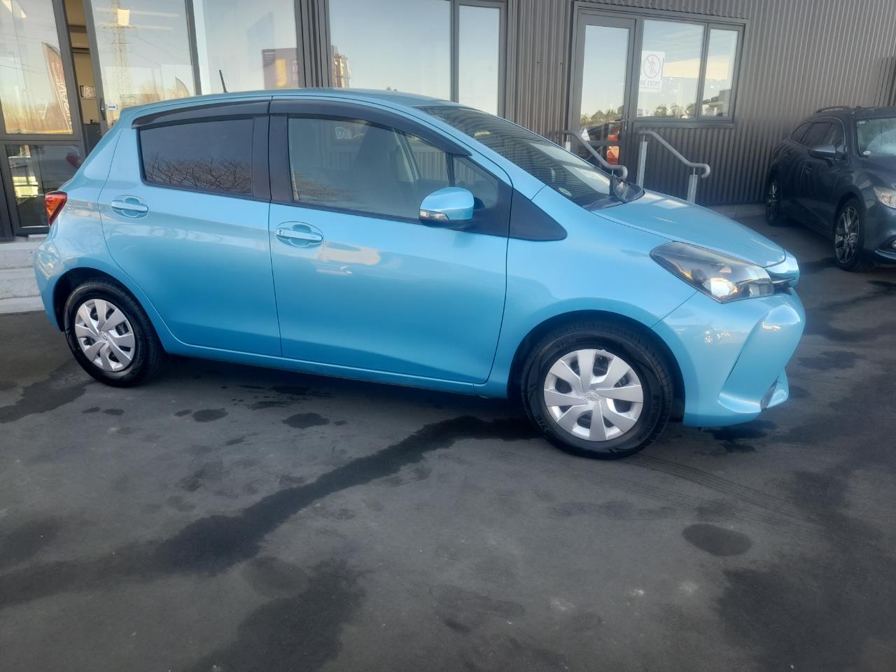 2015 Toyota Vitz