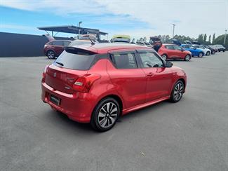 2017 Suzuki Swift - Thumbnail