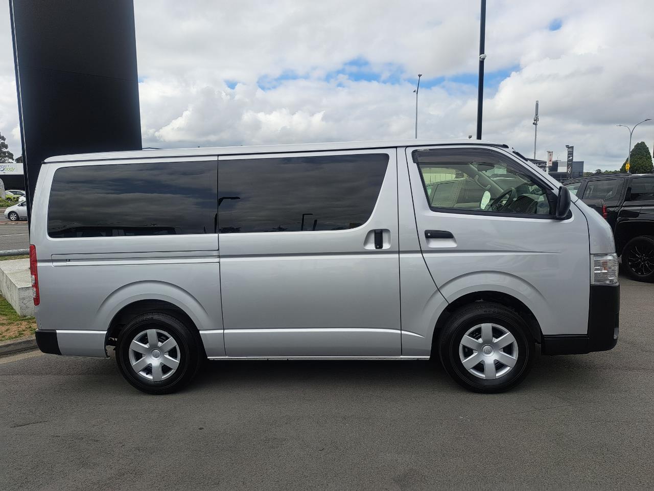 2023 Toyota Hiace