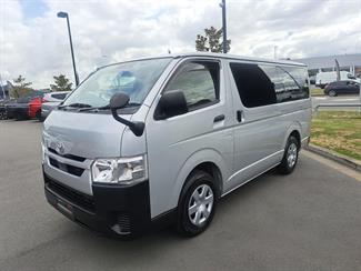 2023 Toyota Hiace - Thumbnail