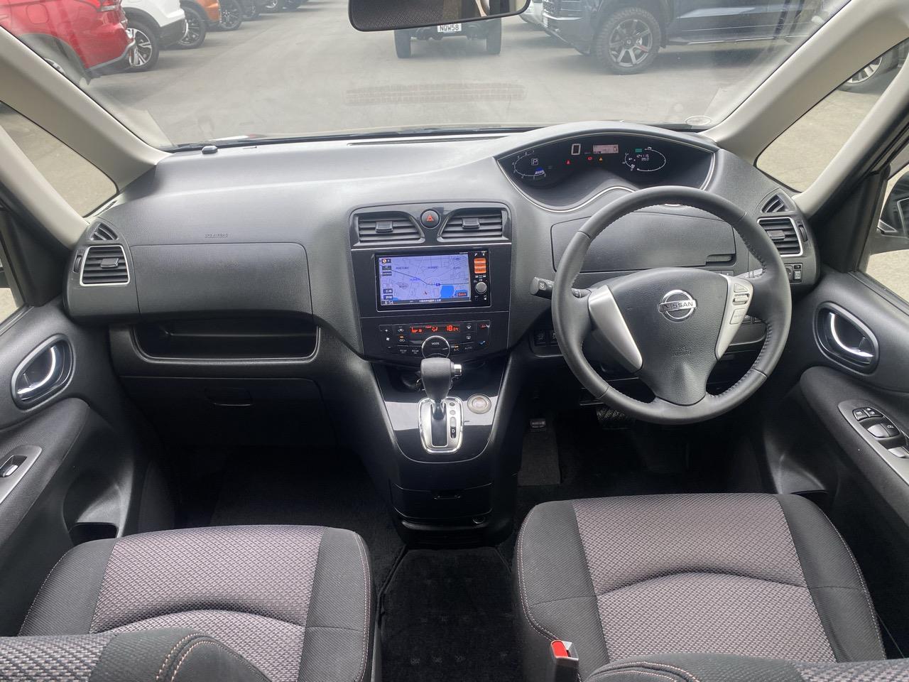 2013 Nissan Serena