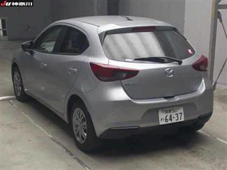 2022 Mazda 2 - Thumbnail