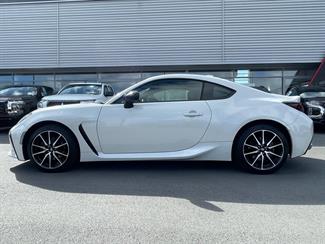 2022 Toyota 86 - Thumbnail