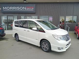 2014 Nissan Serena - Thumbnail