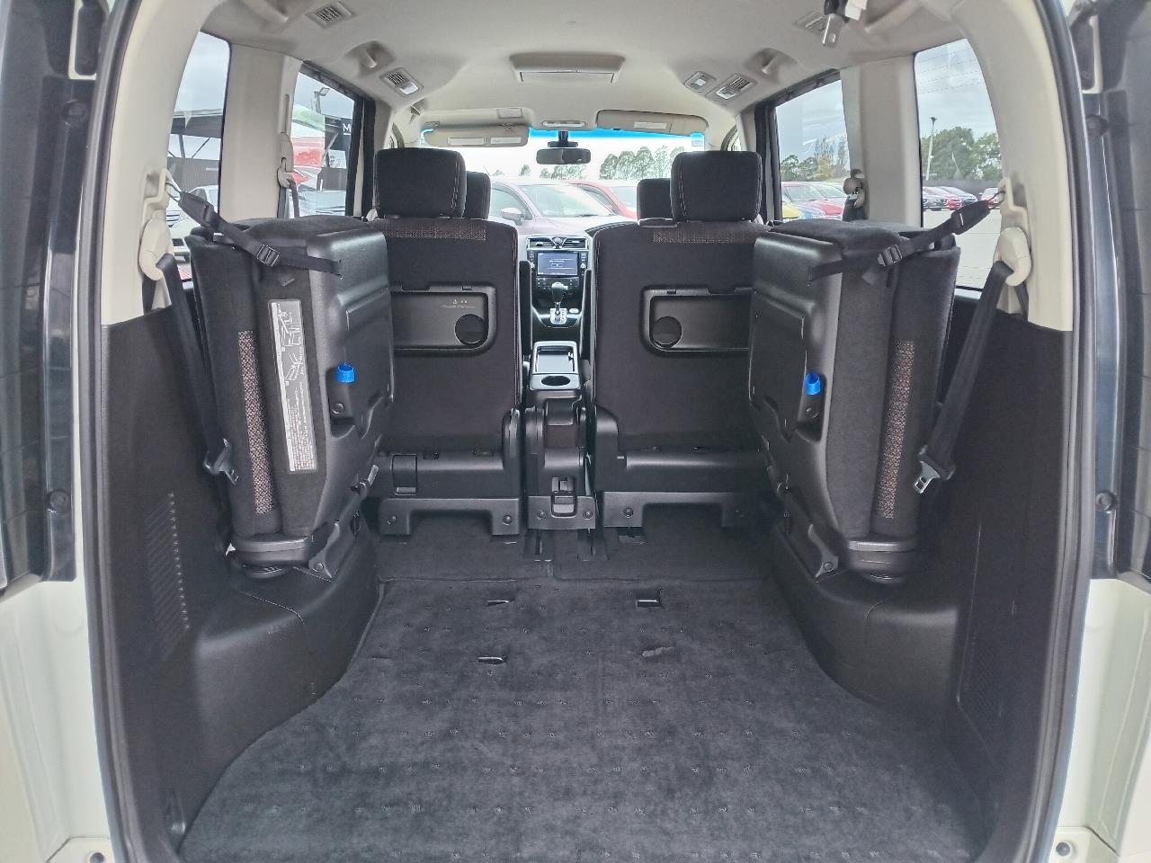 2014 Nissan Serena