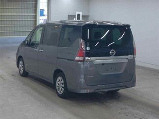 2022 Nissan Serena - Thumbnail