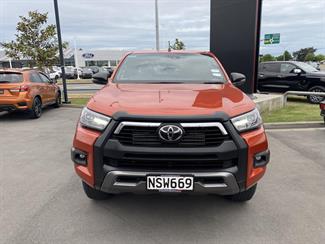 2021 Toyota Hilux - Thumbnail