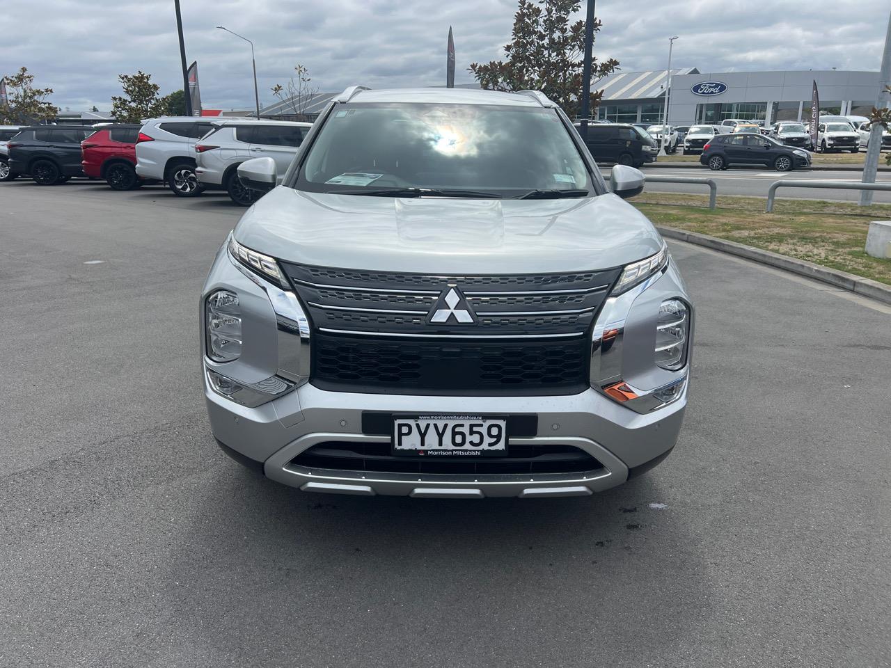 2023 Mitsubishi Outlander