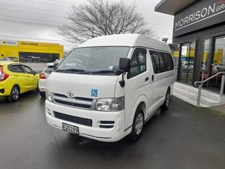 2006 Toyota Hiace - Thumbnail