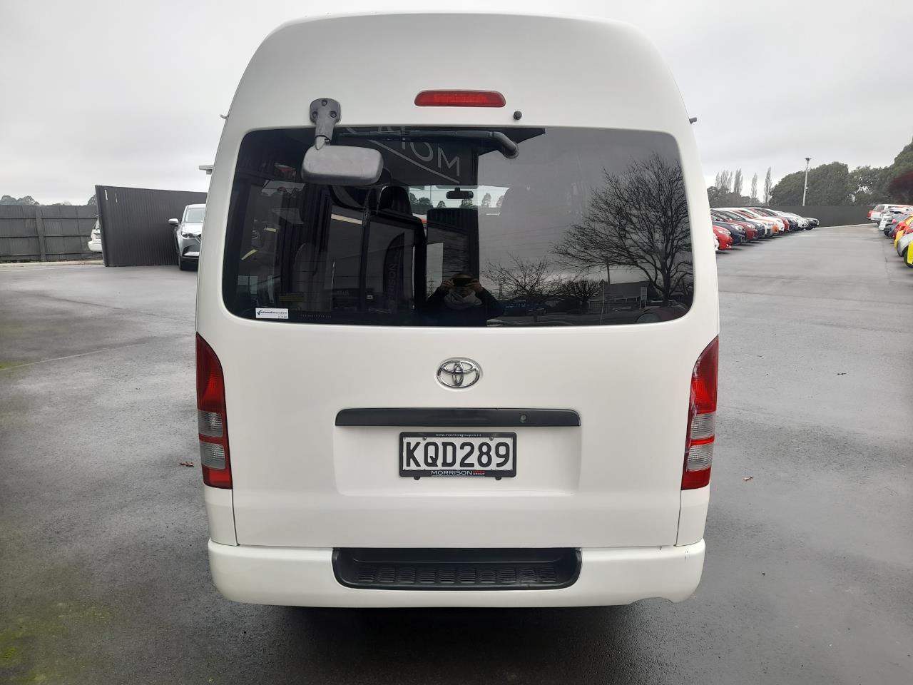 2006 Toyota Hiace