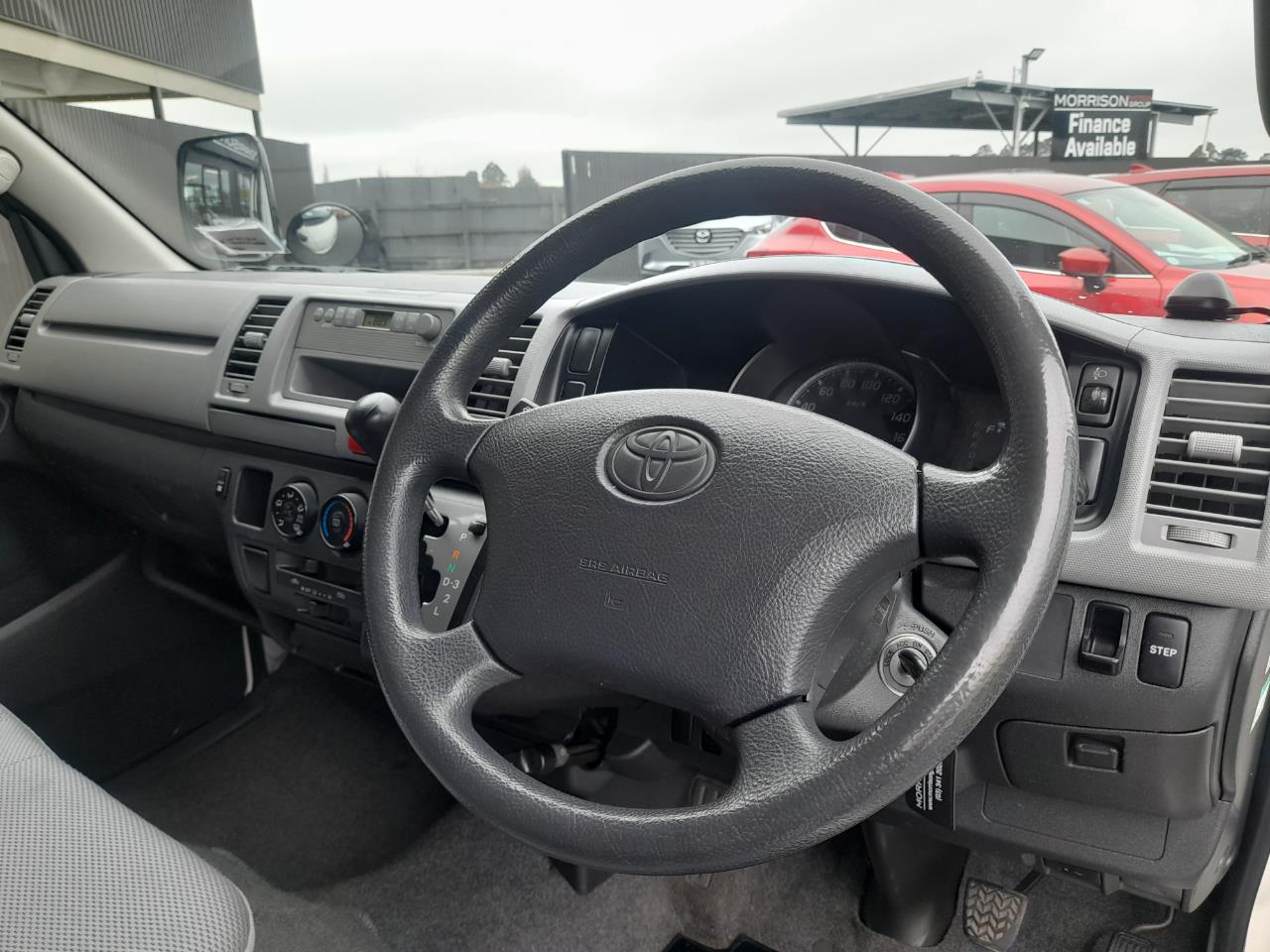 2006 Toyota Hiace