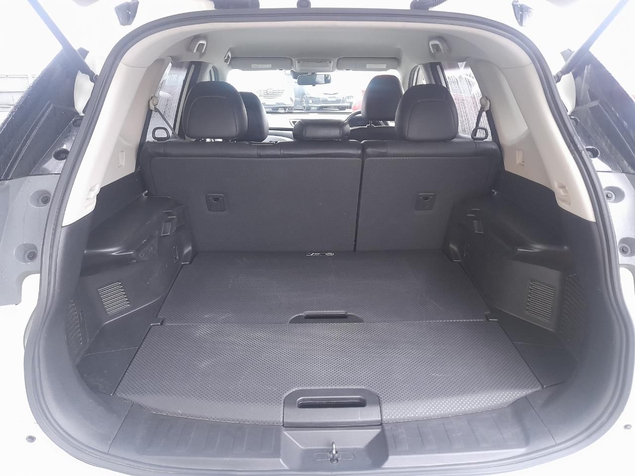 2015 Nissan X-TRAIL