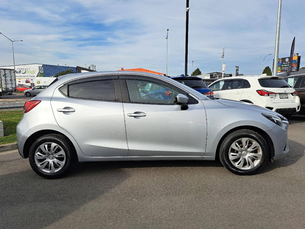 2019 Mazda Demio