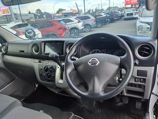 2019 Nissan Nv350 - Thumbnail