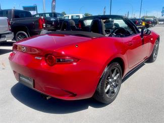 2016 Mazda ROADSTER - Thumbnail