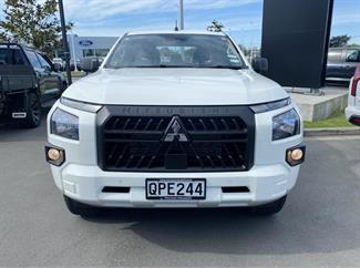 2024 Mitsubishi TRITON - Thumbnail