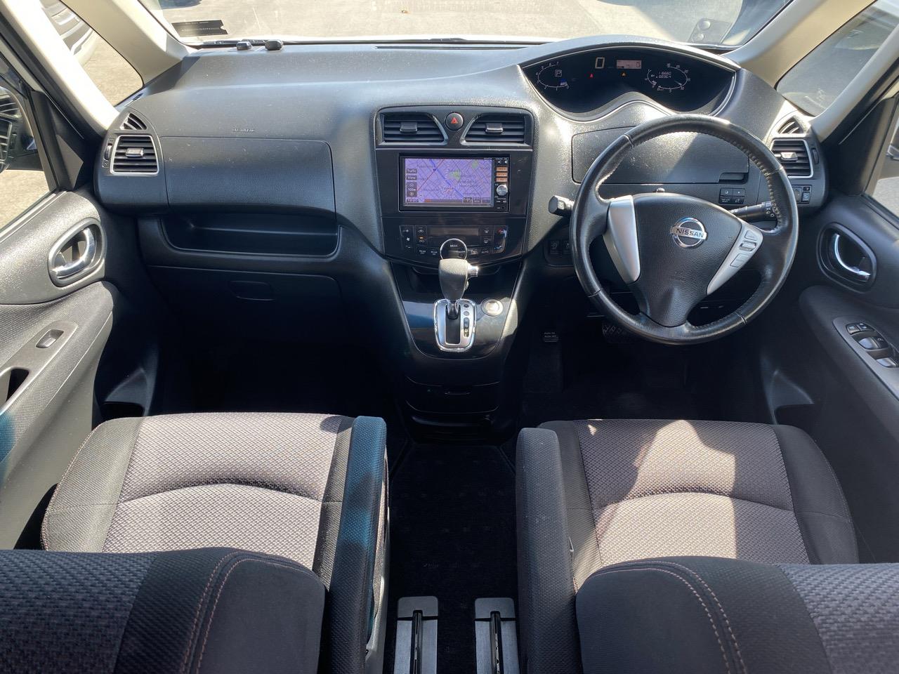 2013 Nissan Serena