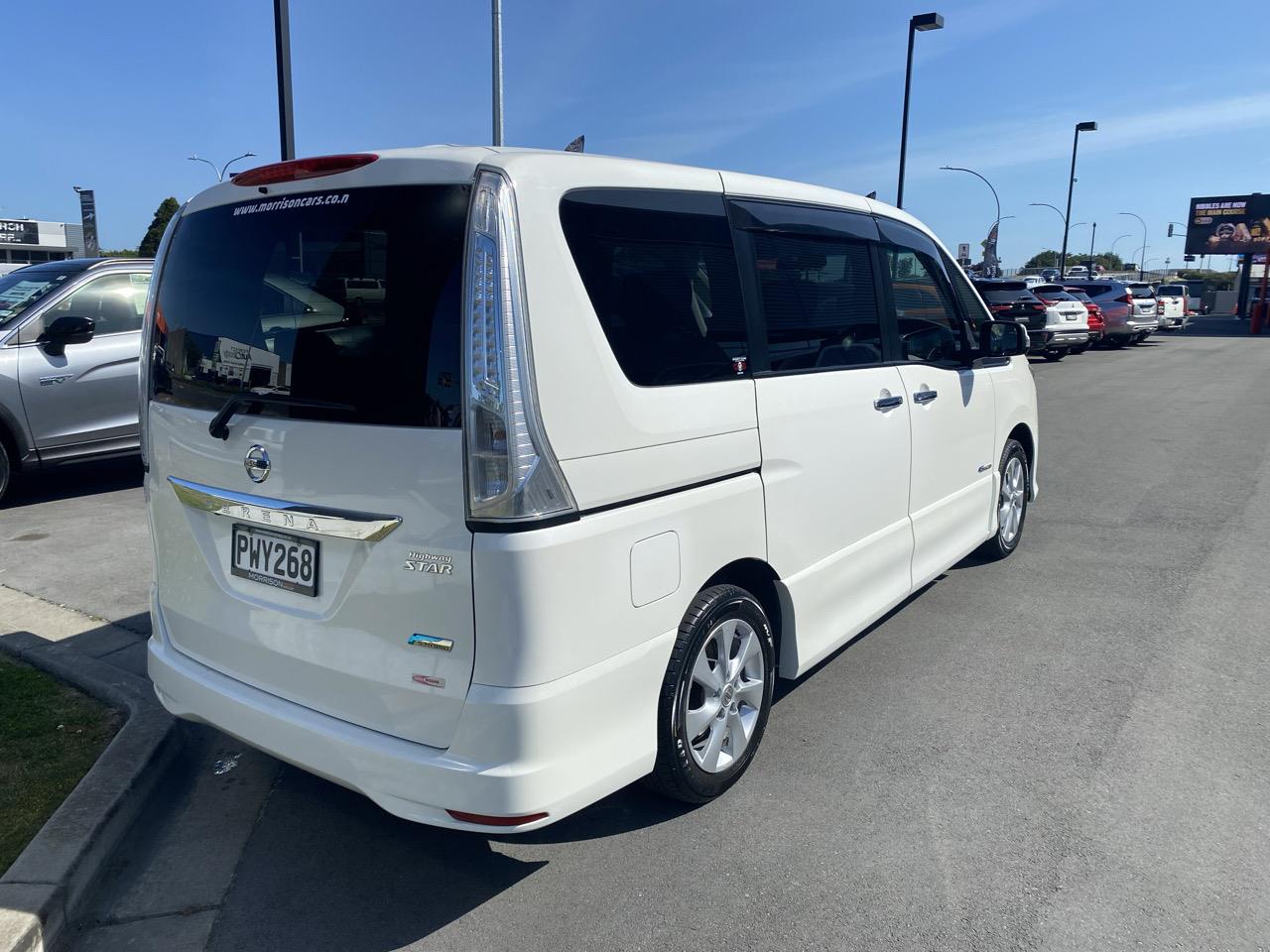 2013 Nissan Serena