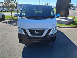 2019 Nissan Nv350 - Thumbnail