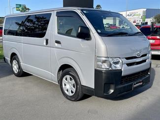 2020 Toyota Hiace - Thumbnail