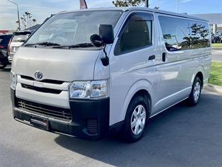 2020 Toyota Hiace - Thumbnail