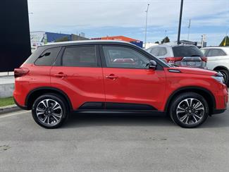 2021 Suzuki Vitara - Thumbnail