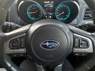 2015 Subaru Outback - Thumbnail