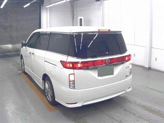 2012 Nissan ELGRAND - Thumbnail