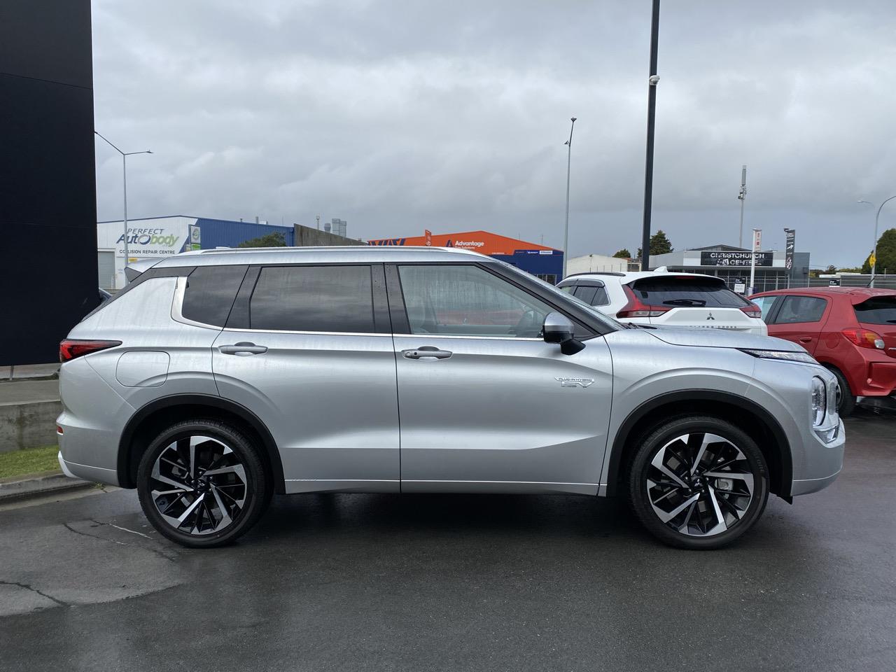 2023 Mitsubishi Outlander