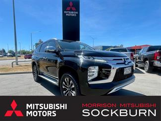 2023 Mitsubishi Pajero Sport - Thumbnail