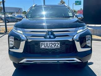 2023 Mitsubishi Pajero Sport - Thumbnail