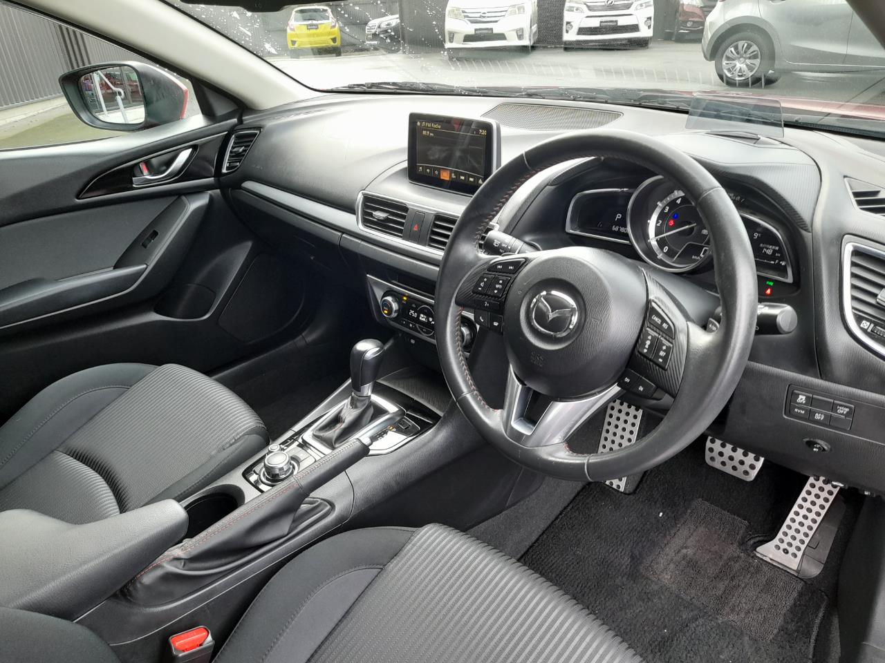 2013 Mazda Axela