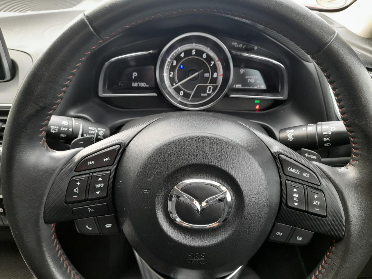 2013 Mazda Axela