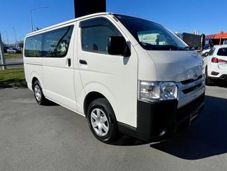 2020 Toyota Hiace - Thumbnail