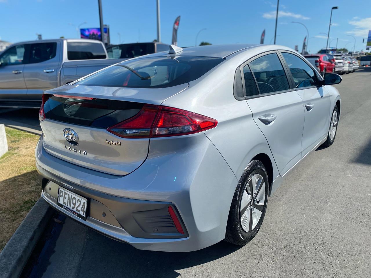 2022 Hyundai Ioniq