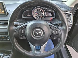 2015 Mazda Axela - Thumbnail