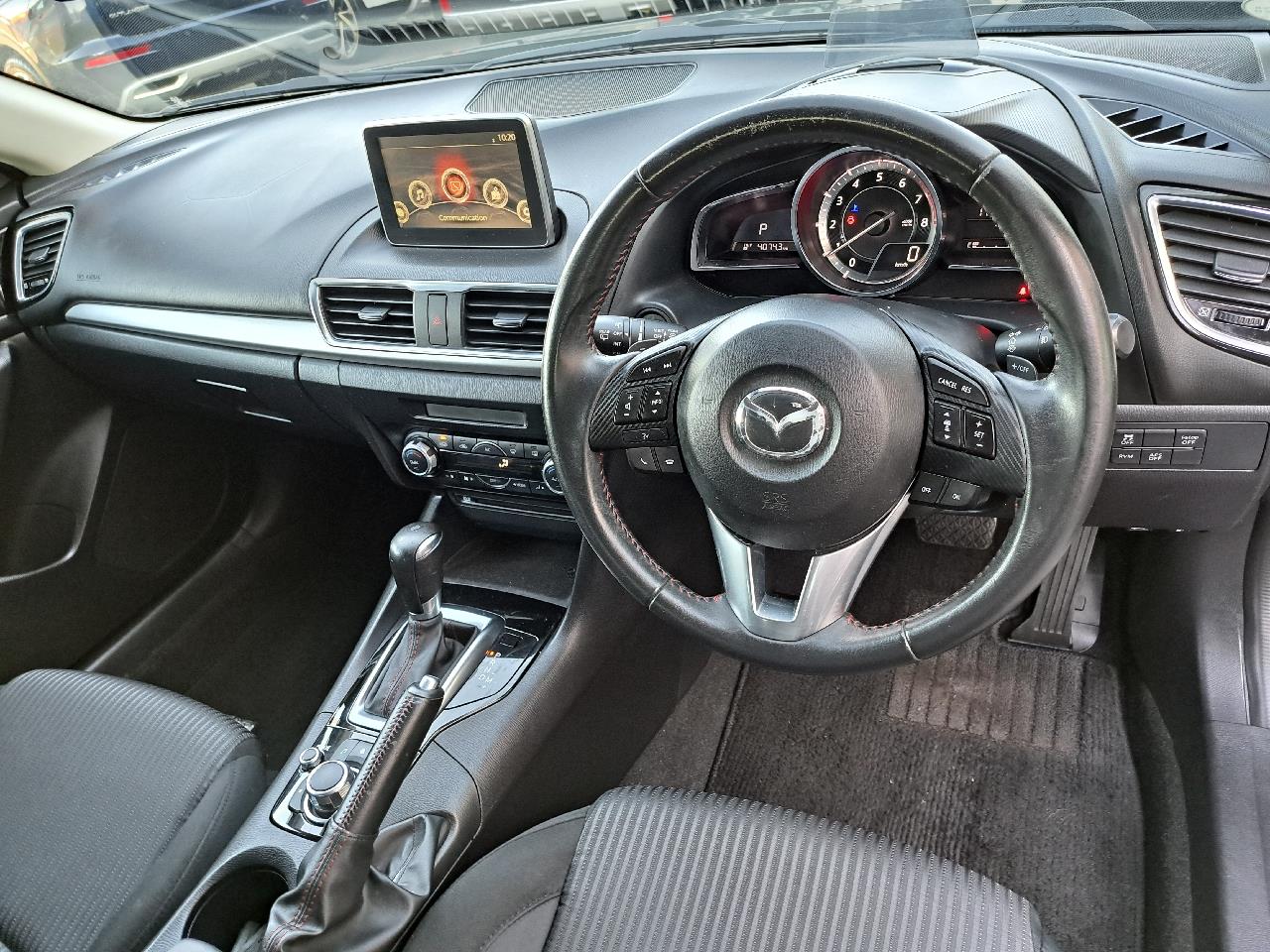 2015 Mazda Axela