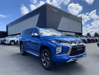 2025 Mitsubishi Pajero - Thumbnail