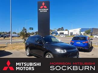 2014 Mitsubishi Outlander - Thumbnail