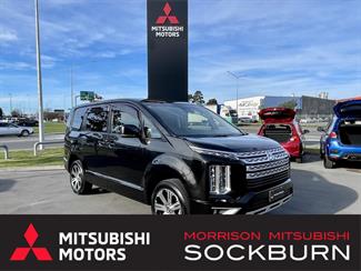 2022 Mitsubishi DELICA - Thumbnail