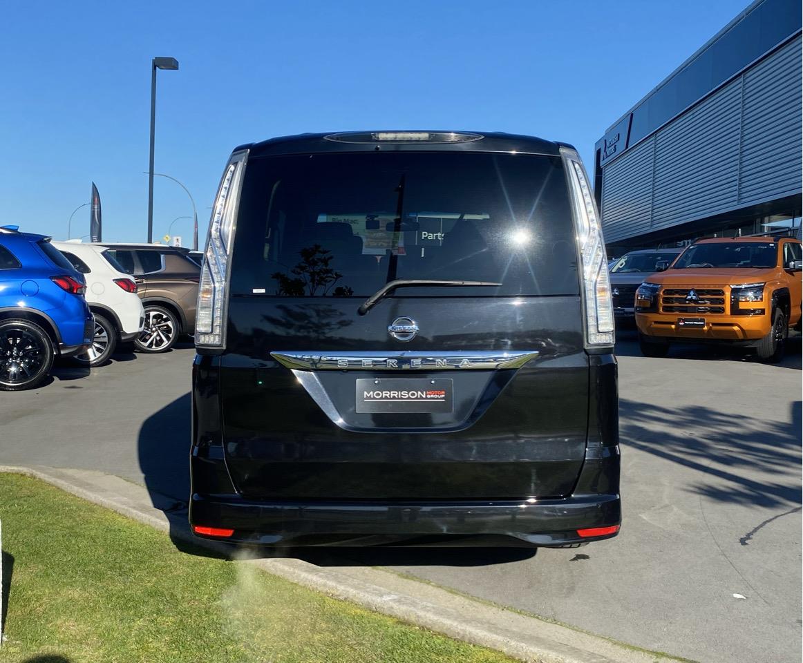 2014 Nissan Serena