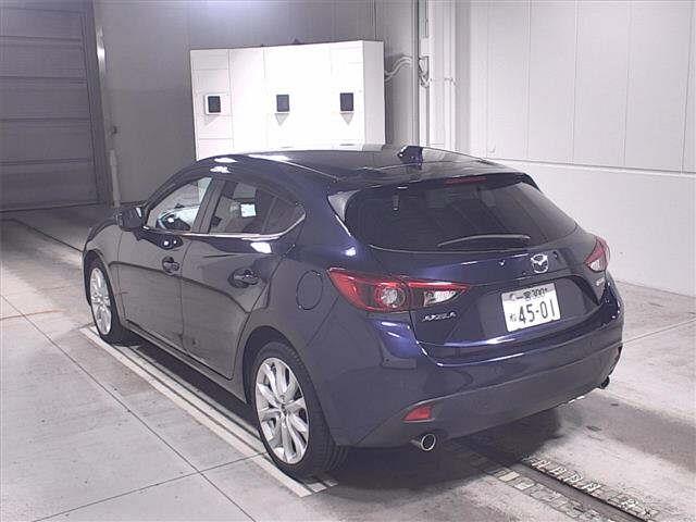 2014 Mazda Axela