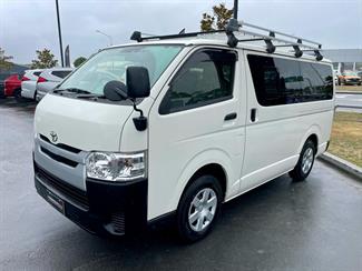 2018 Toyota Hiace - Thumbnail