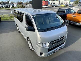 2019 Toyota Hiace - Thumbnail