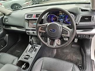 2016 Subaru Outback - Thumbnail