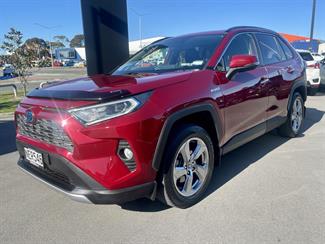 2020 Toyota RAV4 - Thumbnail