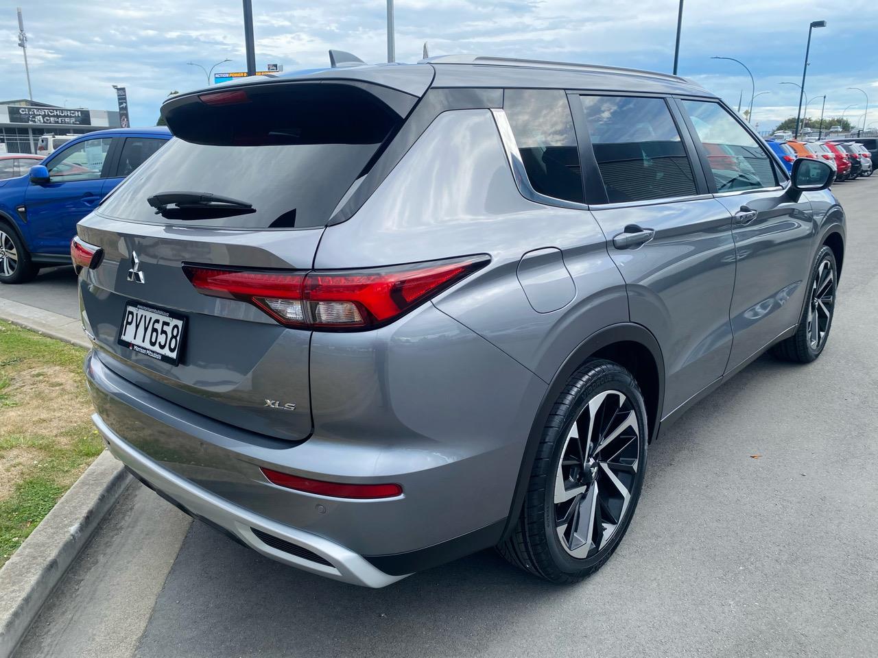 2023 Mitsubishi Outlander