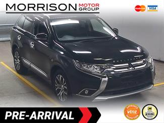 2017 Mitsubishi Outlander - Thumbnail