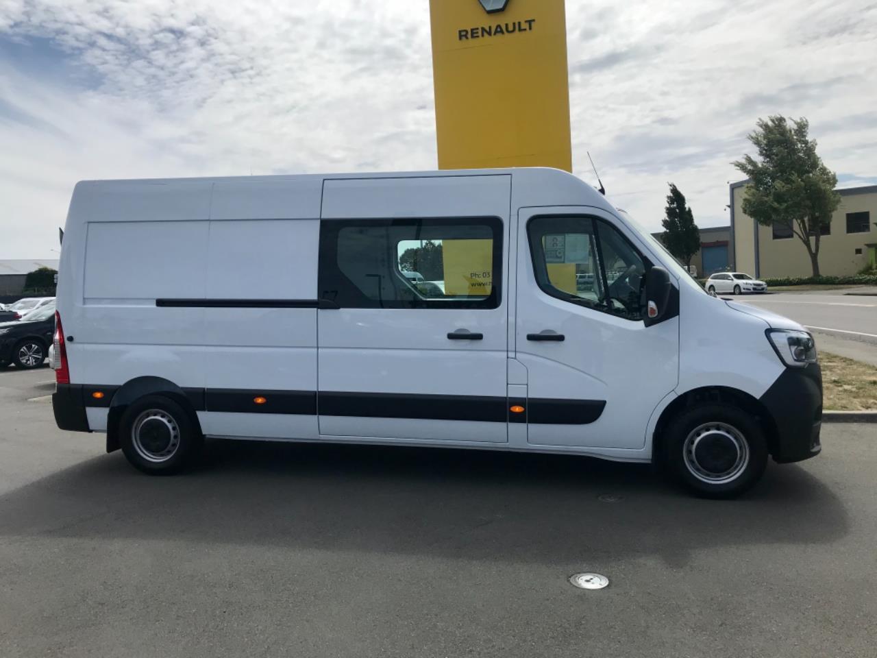 2024 Renault Master