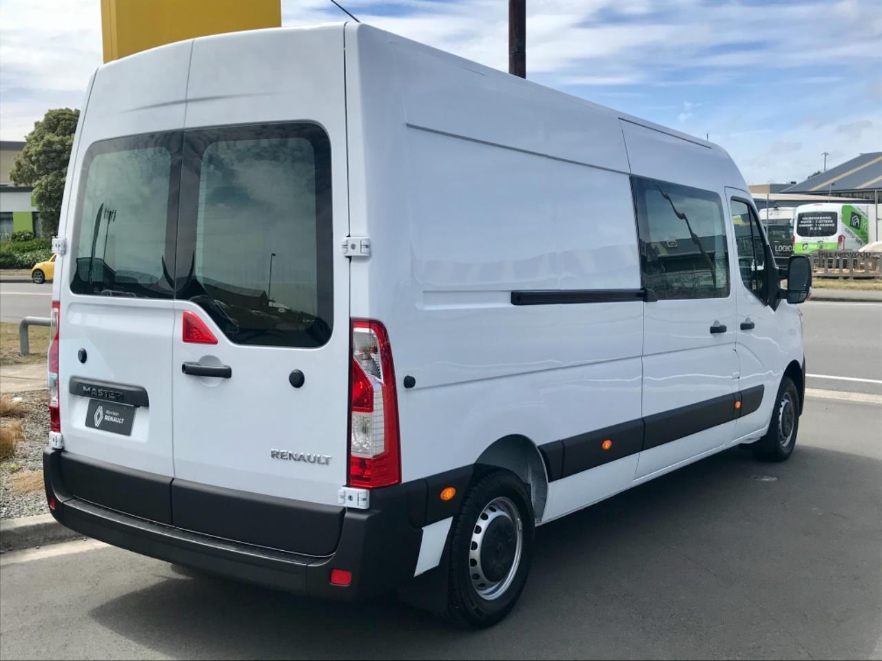 2024 Renault Master